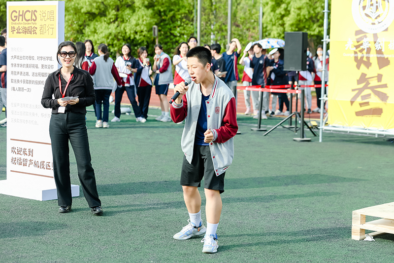 WDS2116.jpg